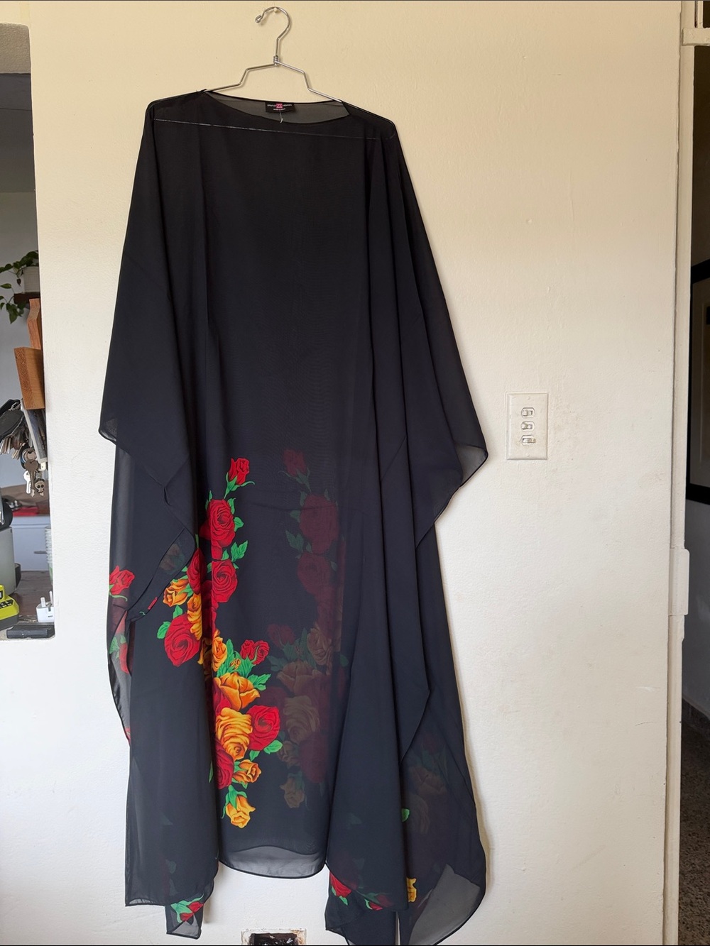 NEW Black Floral Maxi Kaftan Dress with Red and Yellow Rose Print One Size